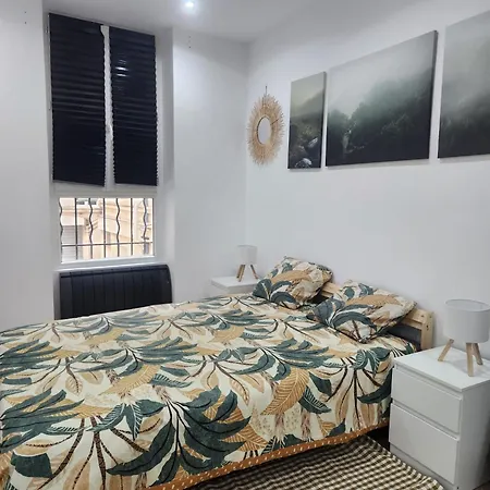 En El 10 Appartement Paris